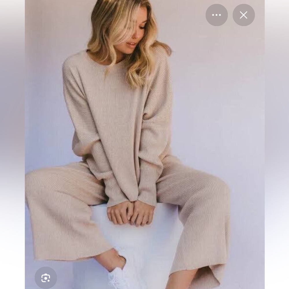 The Lullaby Club Knit Alex Sweater and Pants SET, Sand, S/M, EUC